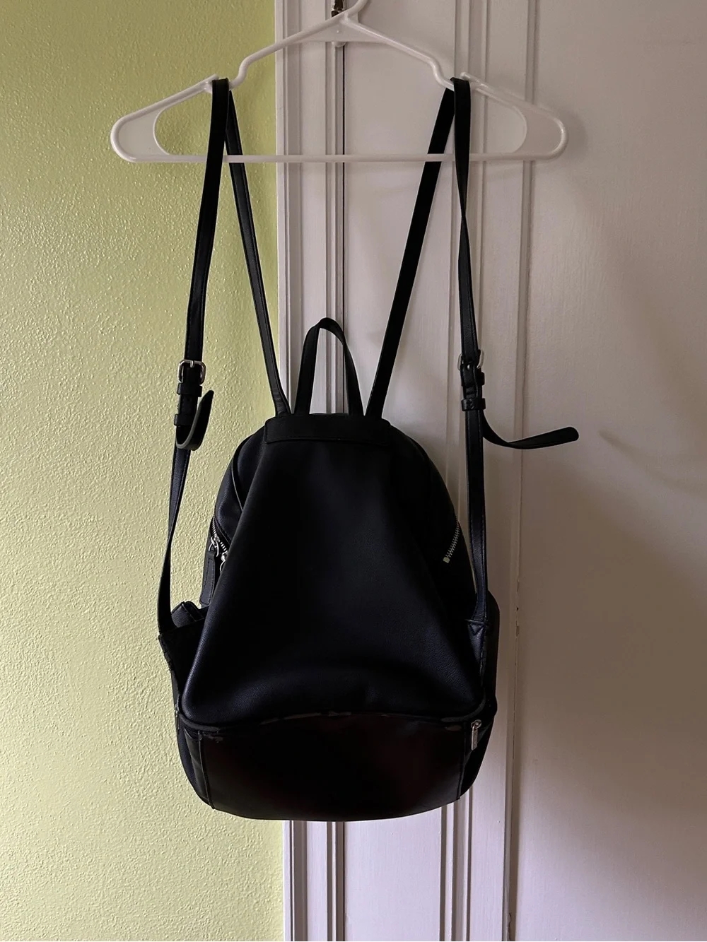 GUESS Black Leather Backpack